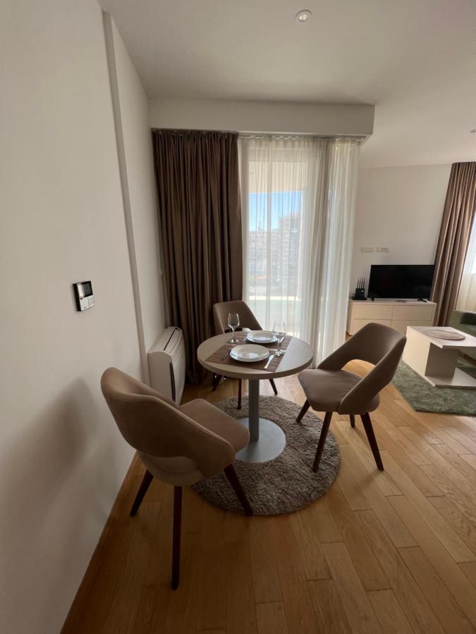 Seabreeze Apartments 부드바 외부 사진